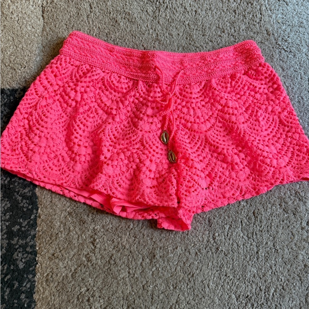 Lilly Pulitzer Claudette Coral Pink Shorts- Size XS